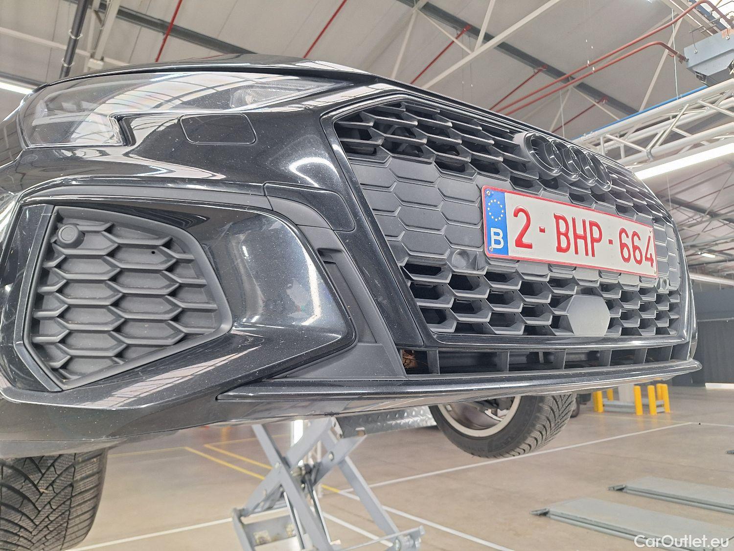  Audi  A3 Audi,  SB '20, Audi  Sportback 2.0 35 TDi 110kW S line 5d #3