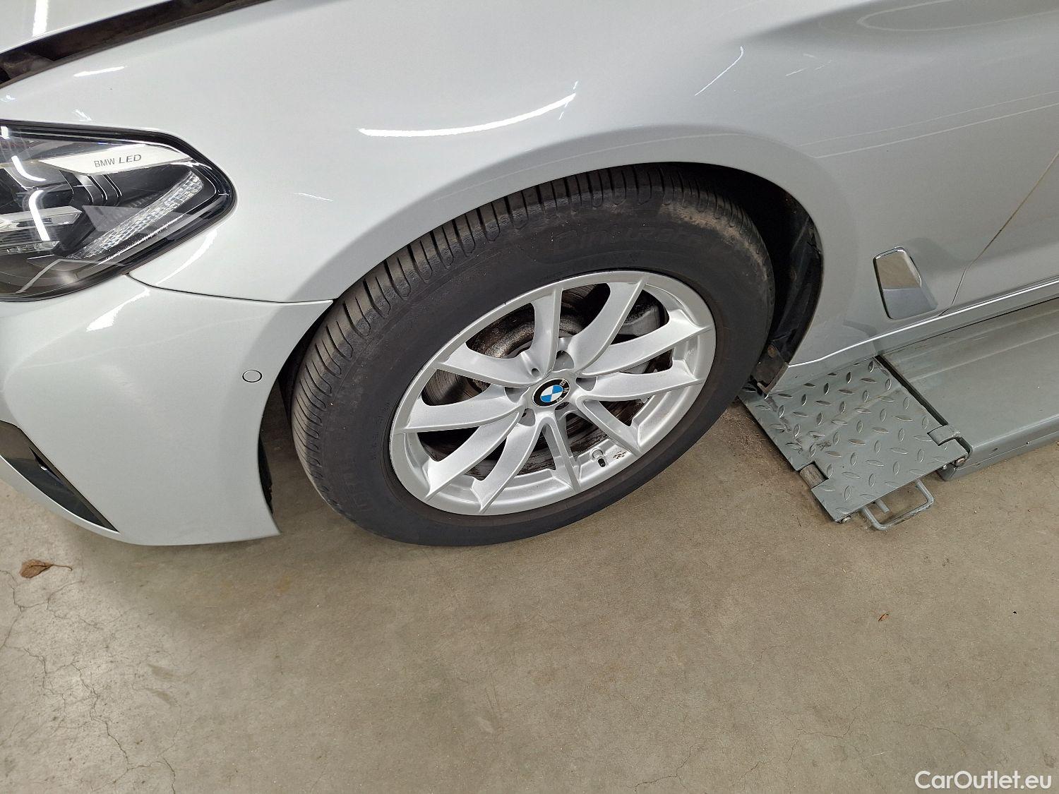  Bmw  Serie 5 BMW, 5-serie To FL'20, BMW 5 Reeks Touring 518d Aut. (110 kW) 5d #41