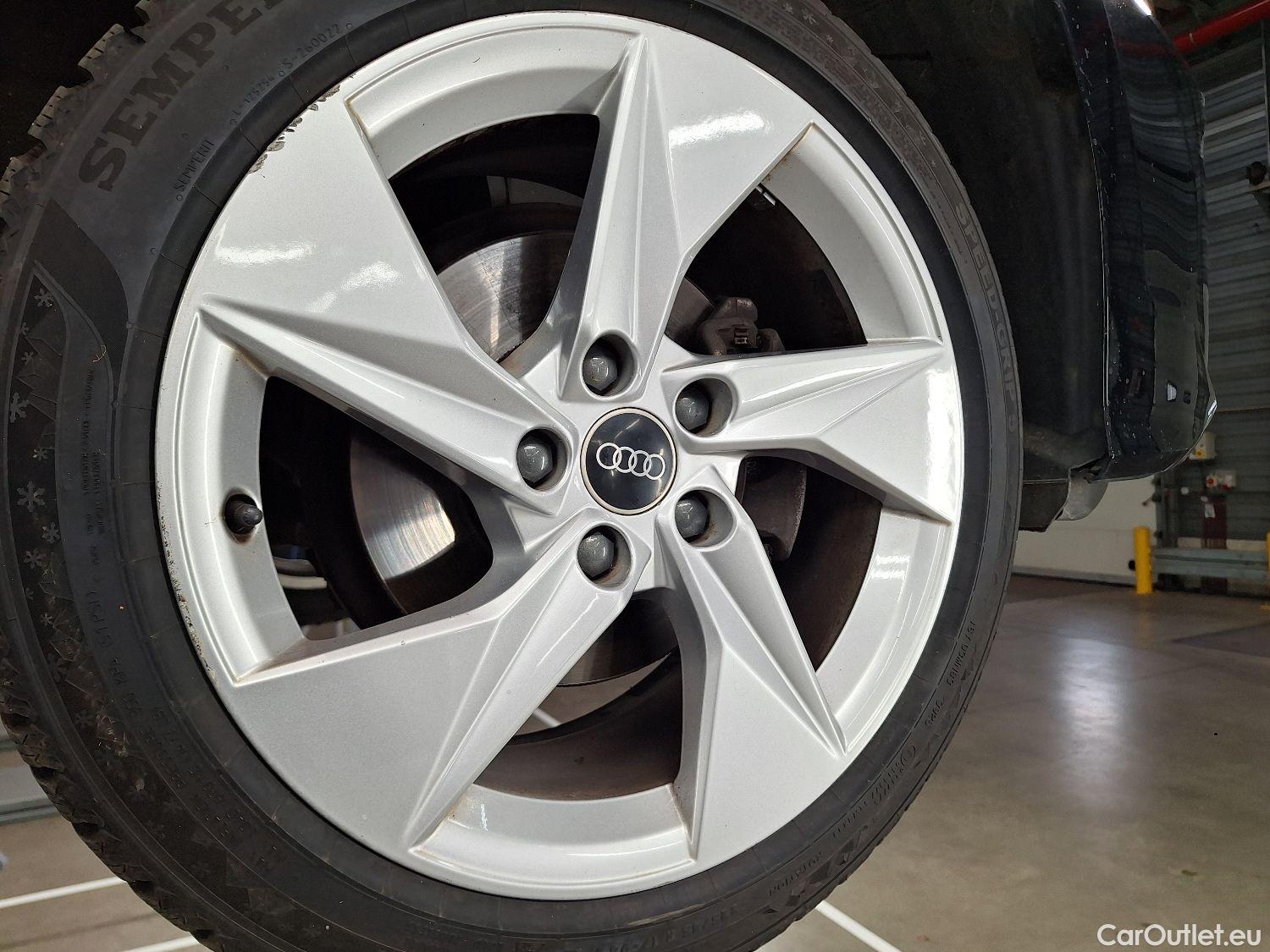  Audi  A3 Audi,  SB '20, Audi  Sportback 2.0 35 TDi 110kW S line 5d #1