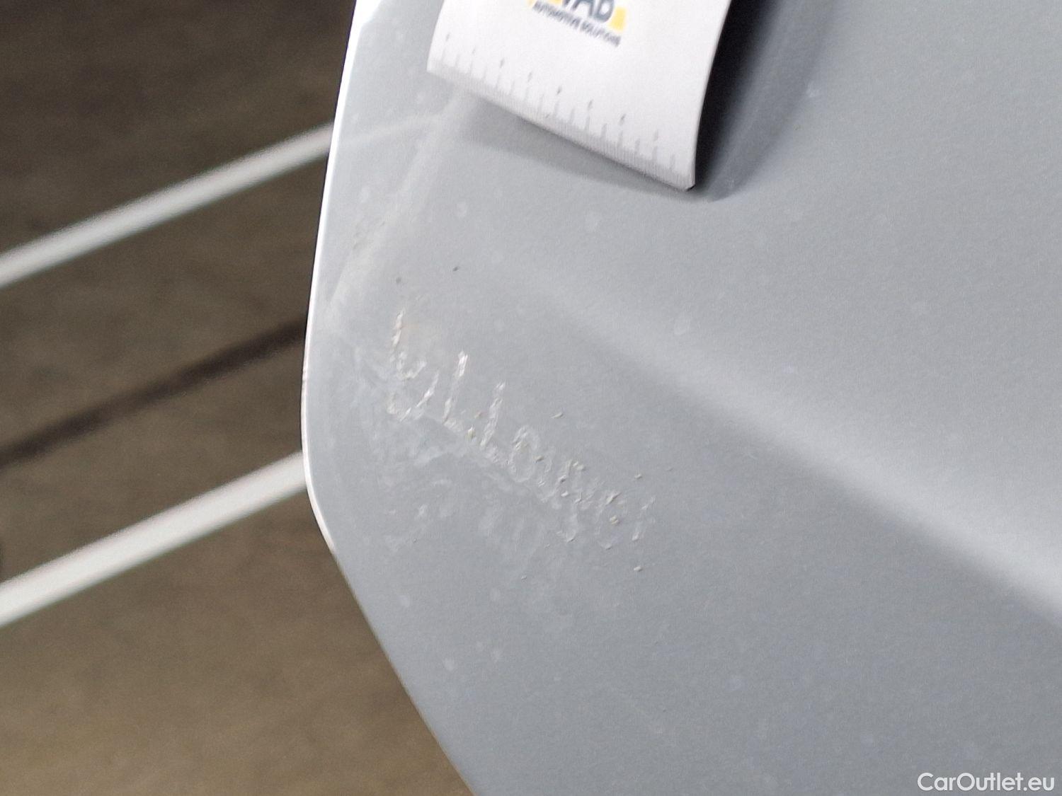  Bmw  Serie 5 BMW, 5-serie To FL'20, BMW 5 Reeks Touring 518d Aut. (110 kW) 5d #36