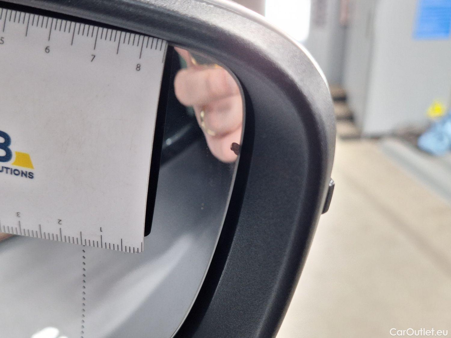  Bmw  Serie 5 BMW, 5-serie To FL'20, BMW 5 Reeks Touring 518d Aut. (110 kW) 5d #26