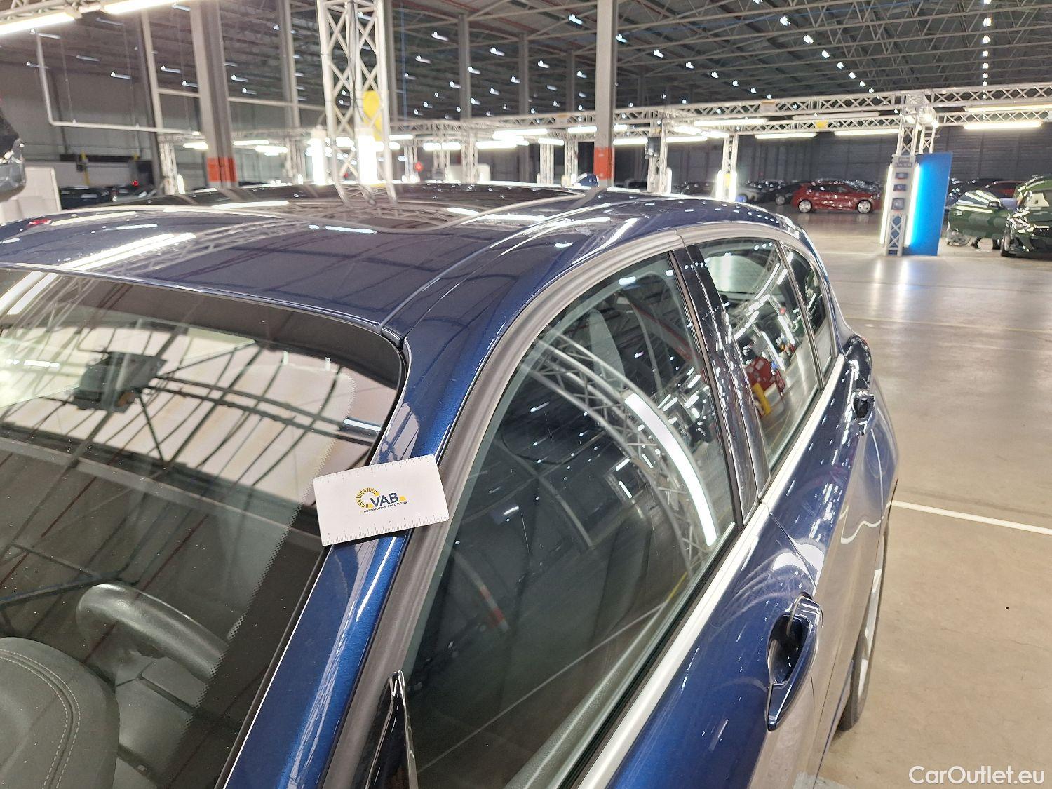  Bmw  Serie 1 BMW, 1-serie '15, BMW 1 Reeks Hatch 118d (100 kW) 5d #68