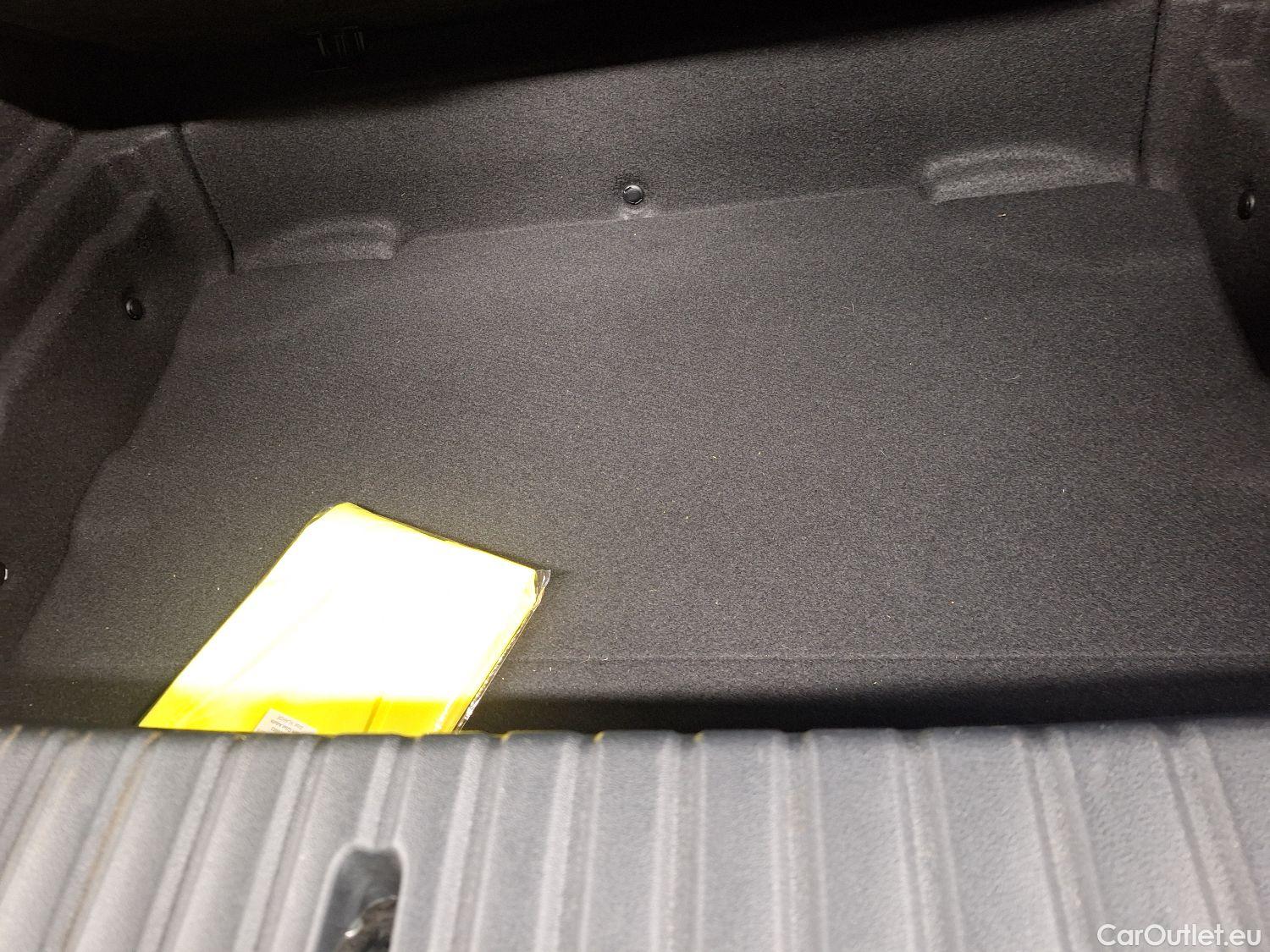  Bmw  Serie 1 BMW, 1-serie '19, BMW 1 Reeks Hatch 116dA (85 kW) 5d #1