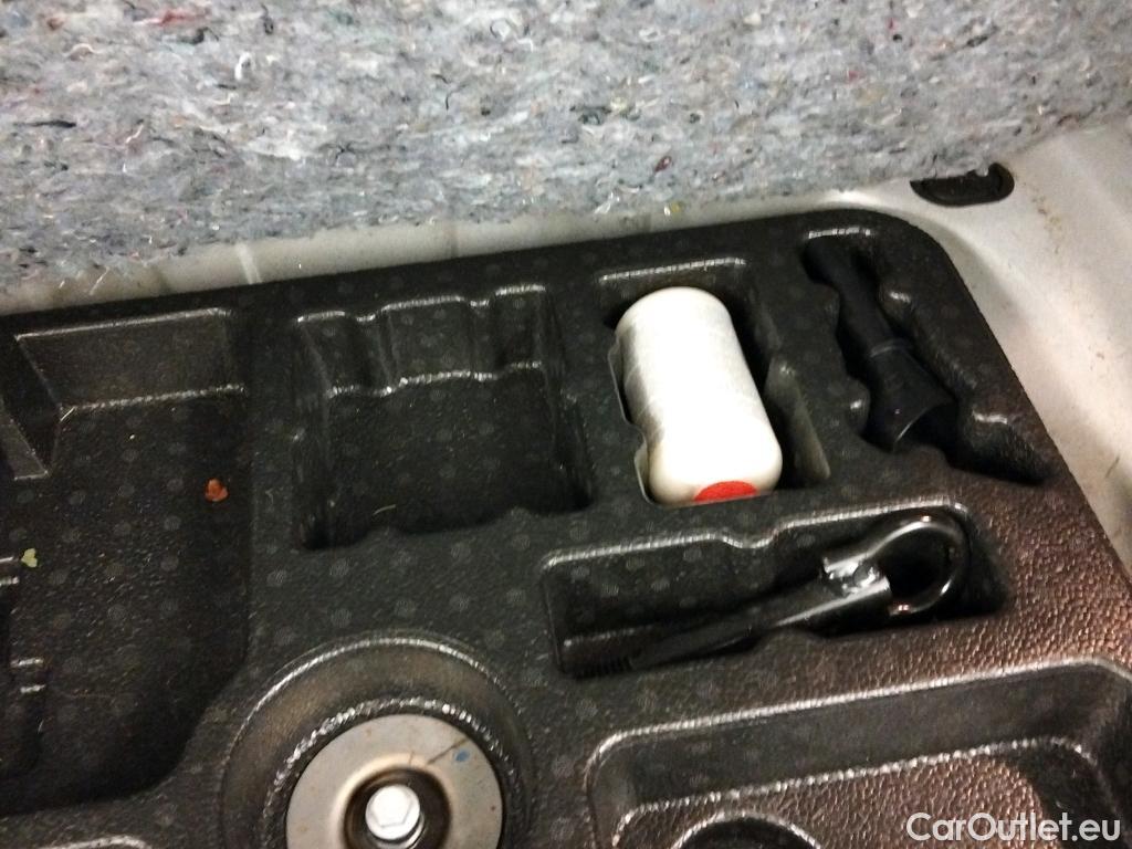  Nissan  Qashqai NISSAN  / 2021 / 5P / todoterreno DIG-T 103kW (140CV) mHEV 4x2 Acenta #4