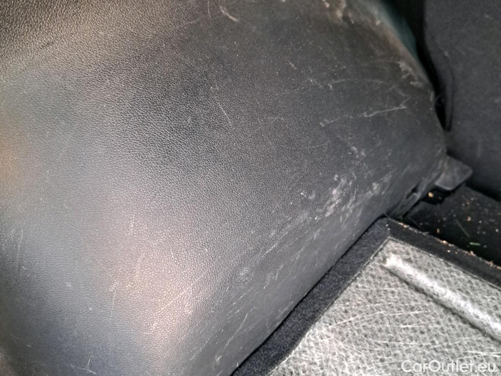  KIA  Sportage KIA  1.6MHEV Drive 100kW(136CV) 4x2(Crist Tintados)(CX) #14