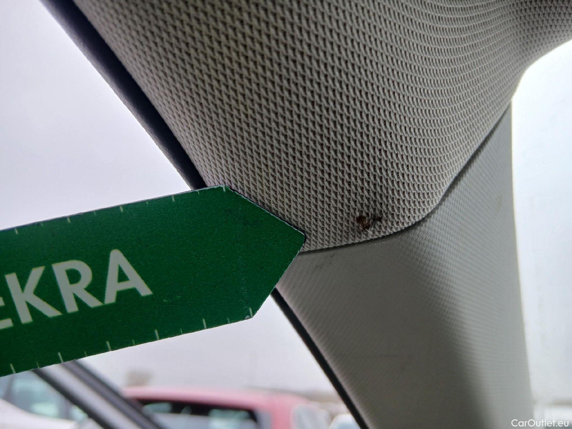  Volkswagen  Polo VOLKSWAGEN  / 2017 / 5P / berlina con portón Advance 1.0 TSI 70kW (95CV) #30