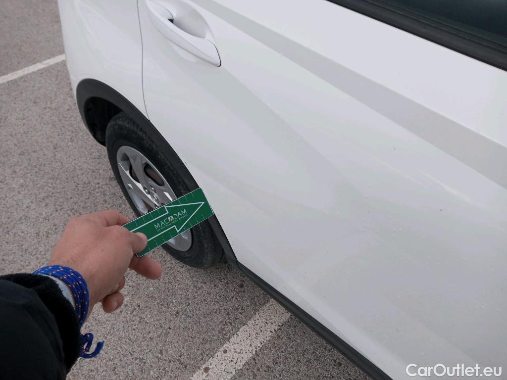  Hyundai  Bayon HYUNDAI  / 2021 / 5P / todoterreno 1.2 MPI Essence #2