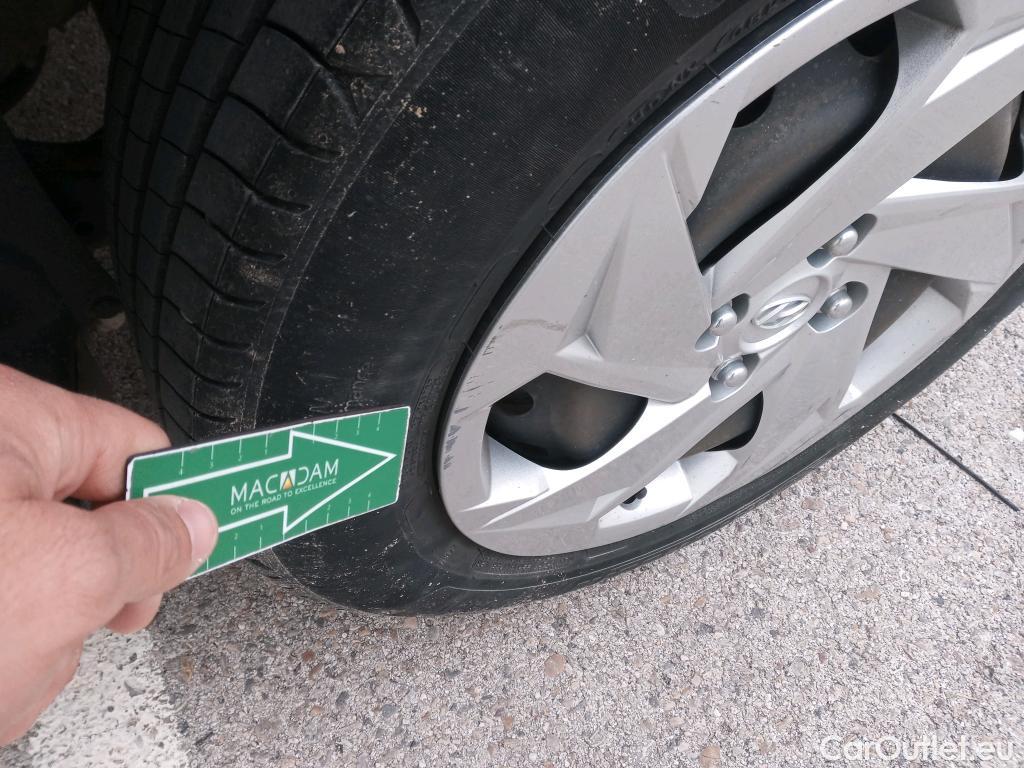  Hyundai  Bayon HYUNDAI  / 2021 / 5P / todoterreno 1.2 MPI Essence #11