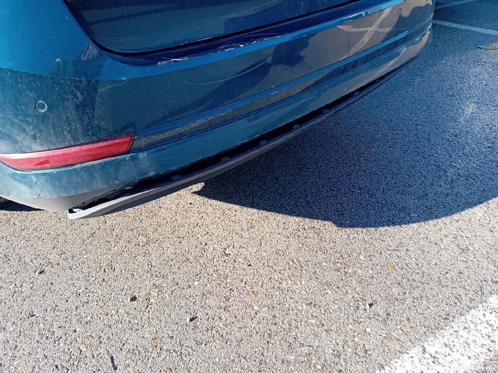  Skoda  Octavia SKODA  / 2020 / 5P / familiar Combi 2.0 TDI 110kW (150CV) DSG Style #8