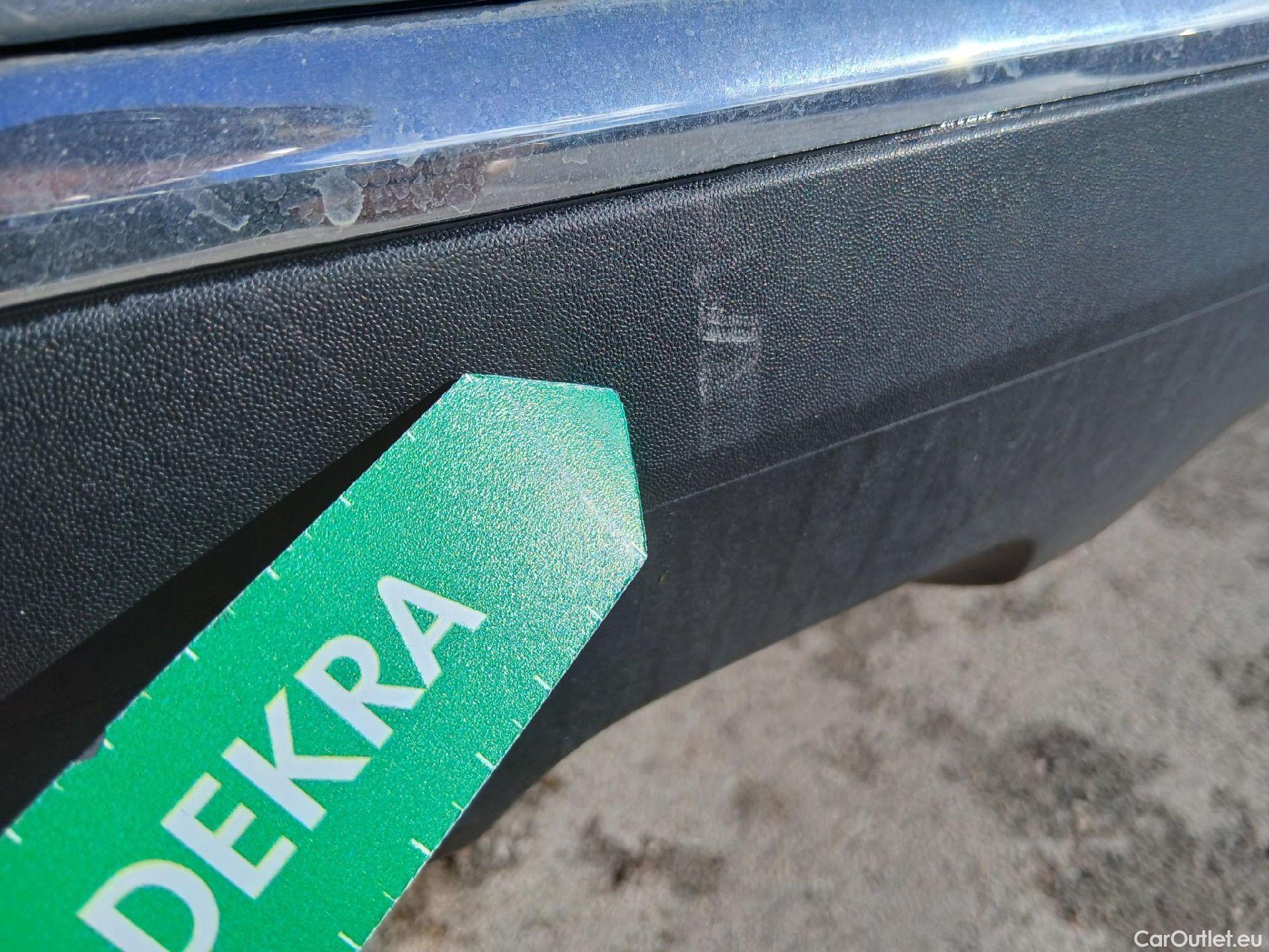  KIA  Sportage KIA  / 2018 / 5P / todoterreno 1.6 MHEV Business 85kW (115CV) 4x2 #14