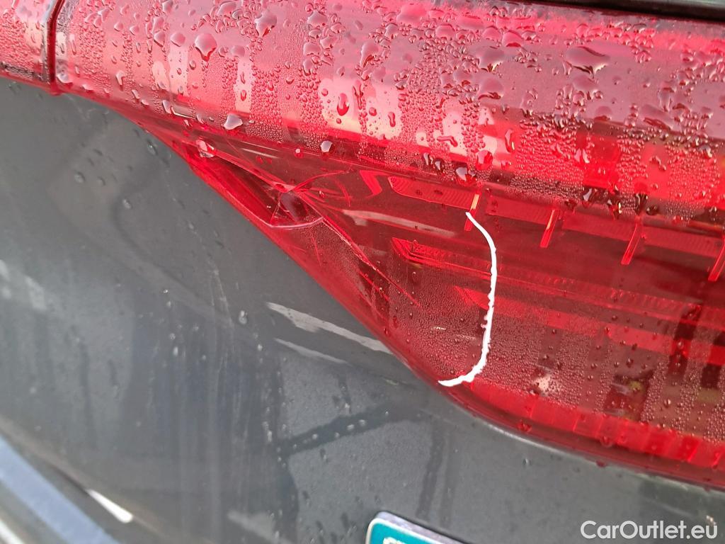  KIA  Sportage KIA  1.6MHEV Drive 100kW(136CV) 4x2(Crist Tintados)(CX) #2