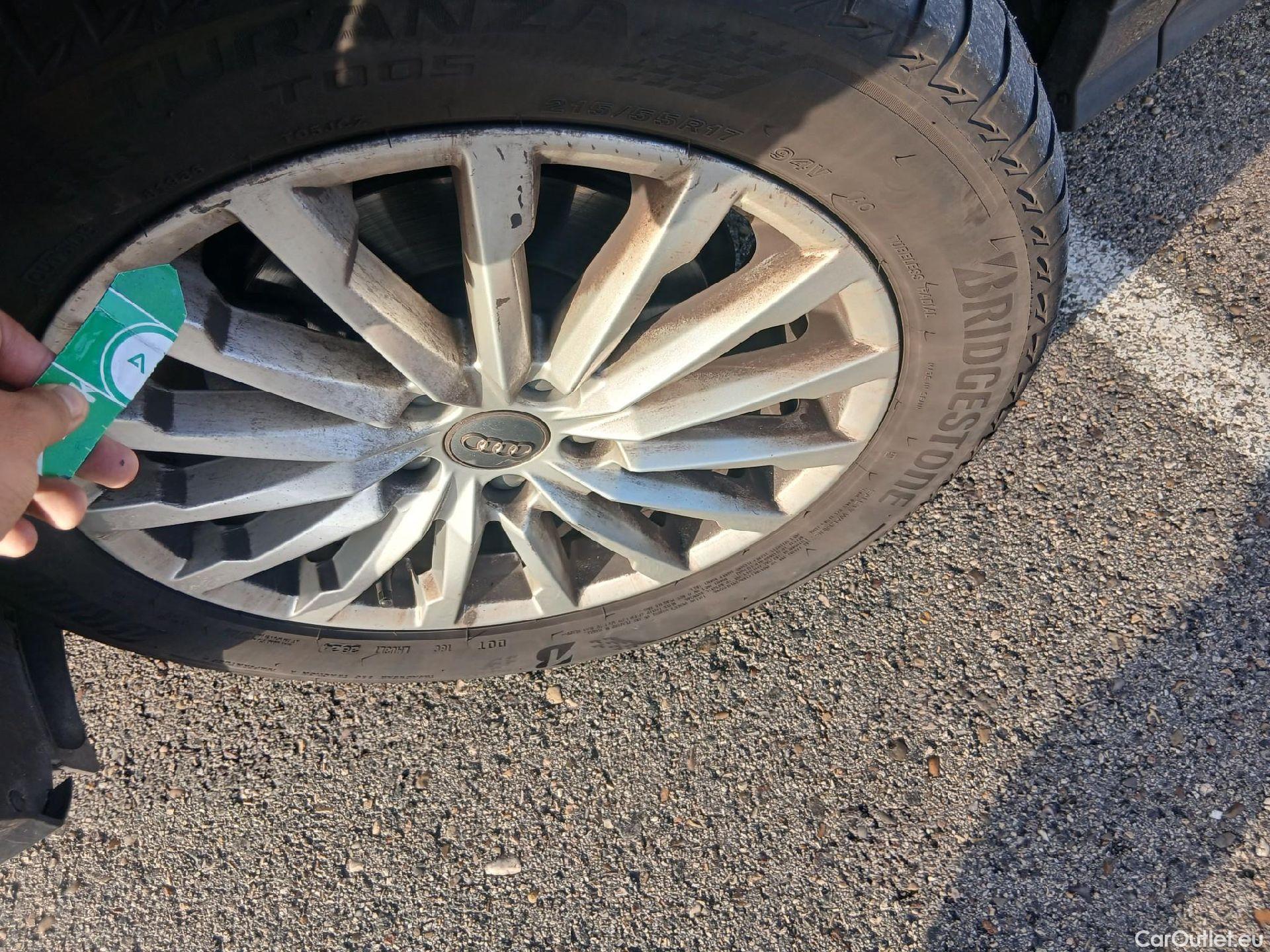  Audi  Q2 AUDI  / 2016 / 5P / todoterreno Design 30 TFSI 85kW (116CV) #14