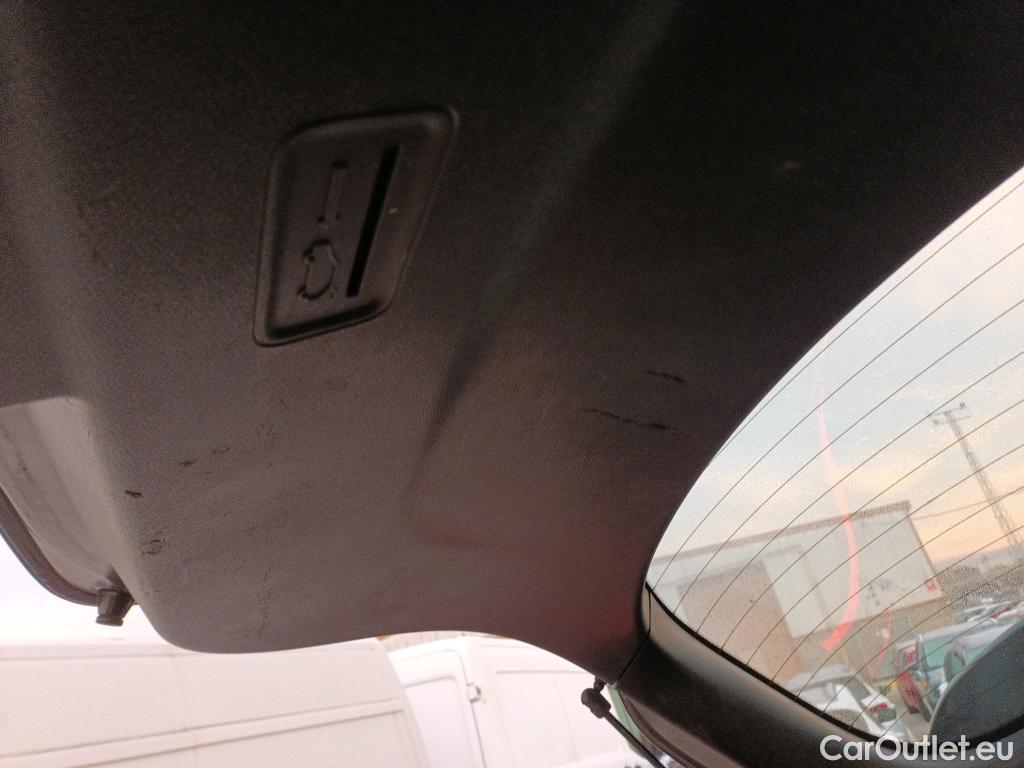  KIA  XCeed KIA    1.6 GDi PHEV 104kW (141CV) eDrive (AC) #23