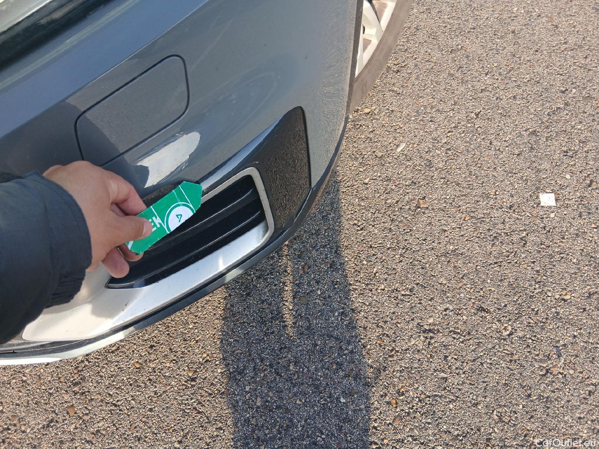  Audi  Q2 AUDI  / 2016 / 5P / todoterreno Design 30 TFSI 85kW (116CV) #6