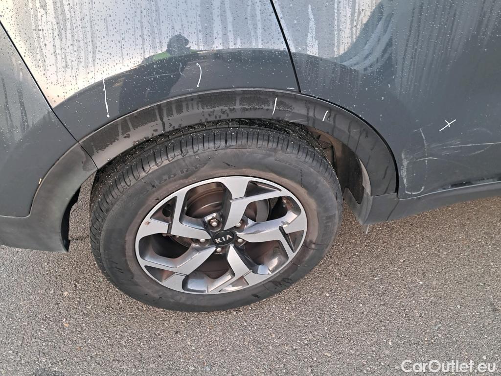  KIA  Sportage KIA  1.6MHEV Drive 100kW(136CV) 4x2(Crist Tintados)(CX) #25