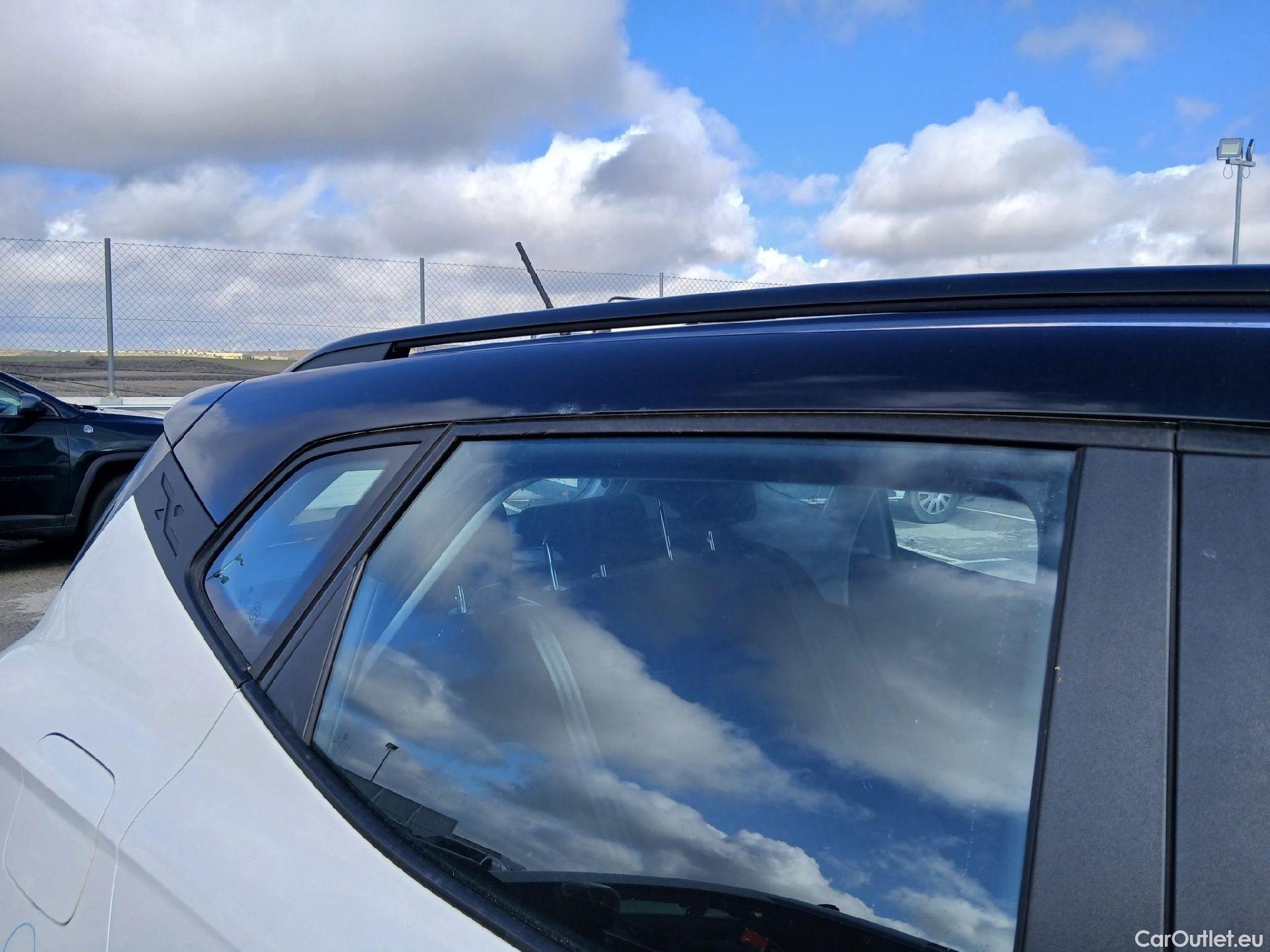  Seat  Arona SEAT  / 2021 / 5P / todoterreno 1.0 TSI 81kW (110CV) Style Plus(SP) #35