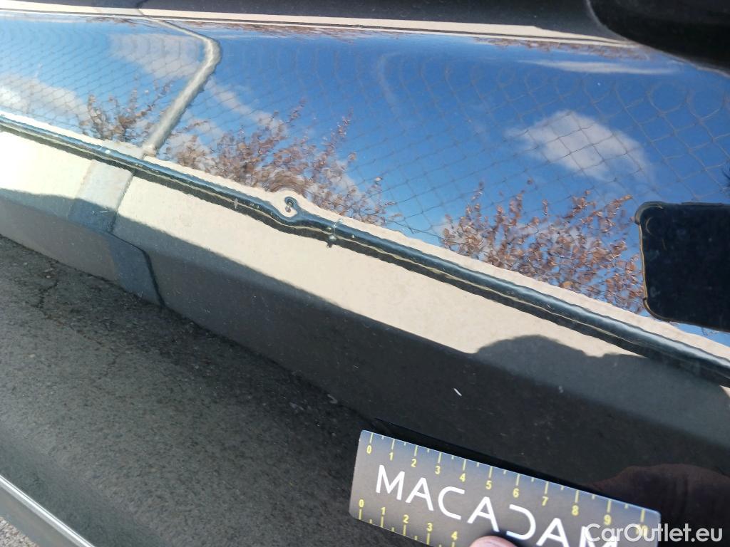  Volkswagen  Tiguan VOLKSWAGEN  / 2020 / 5P / todoterreno Life 2.0 TDI 110kW (150CV) DSG (AC2) #36