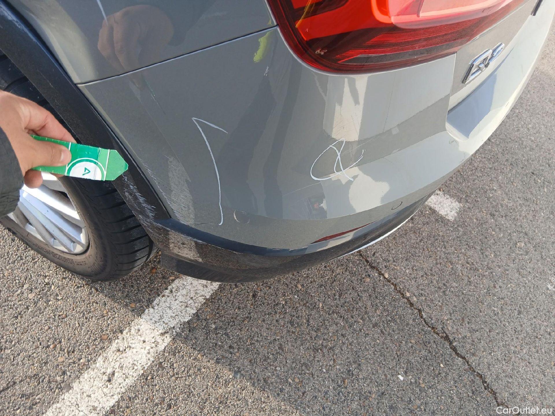  Audi  Q2 AUDI  / 2016 / 5P / todoterreno Design 30 TFSI 85kW (116CV) #25