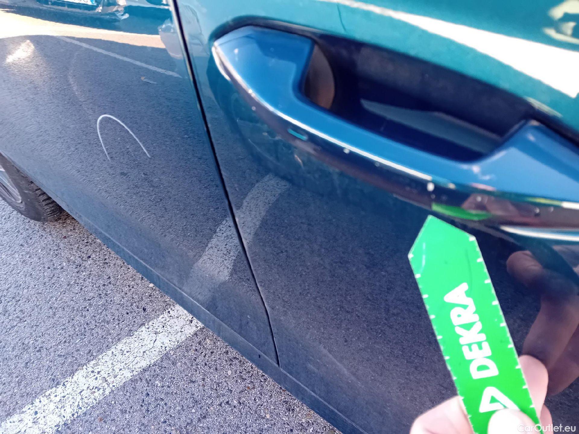  Skoda  Octavia SKODA  / 2020 / 5P / familiar Combi 2.0 TDI 110kW (150CV) DSG Style #26