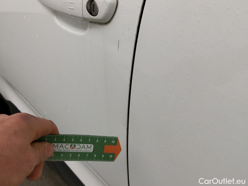  Citroen  C5 CITROEN  Aircross / 2018 / 5P / todoterreno PureTech 96kW (130CV) S&S EAT8 Feel (CX) #24