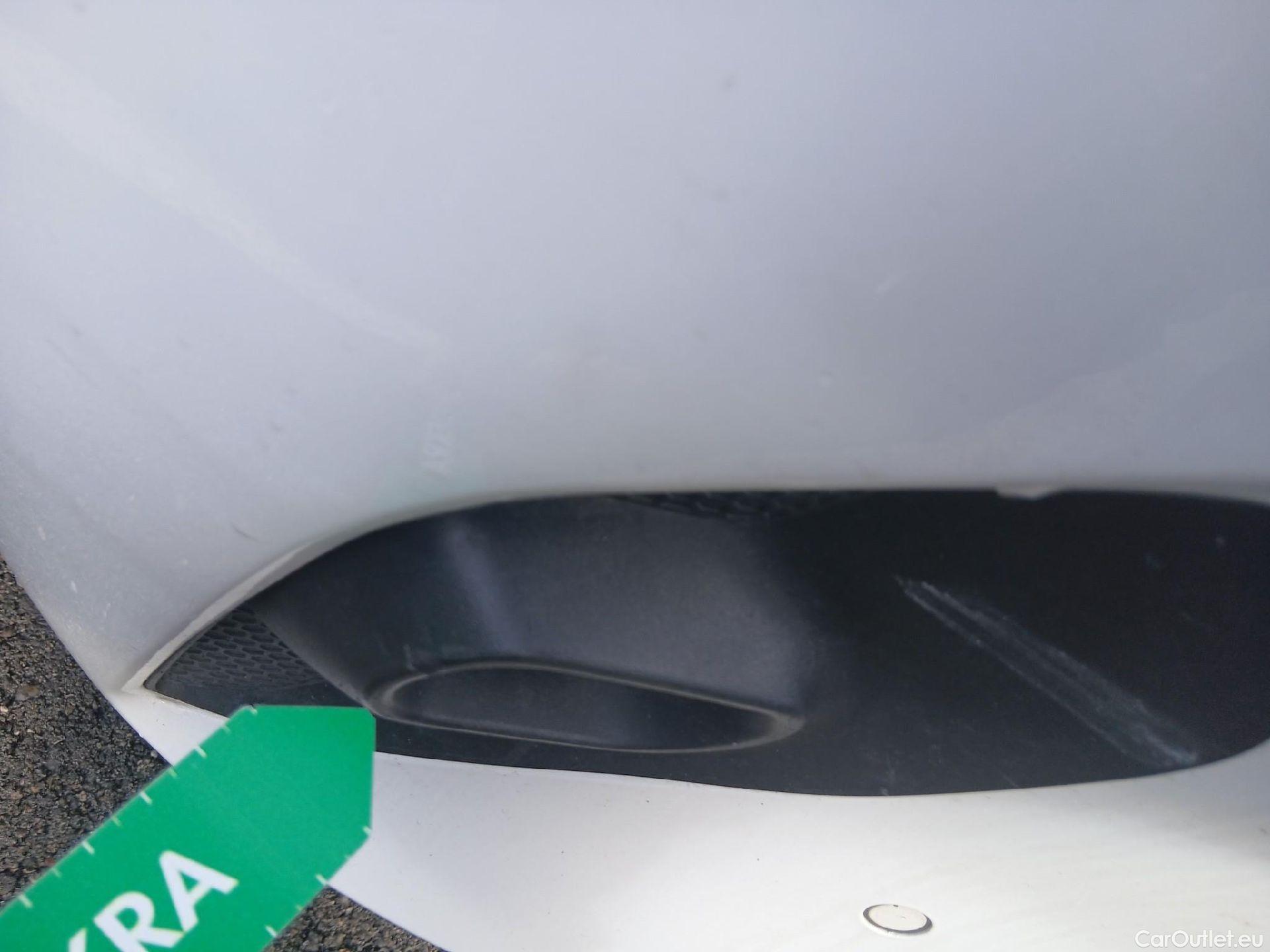  Opel  Corsa OPEL  1.2T XHL 74kW (100CV) Elegance #22