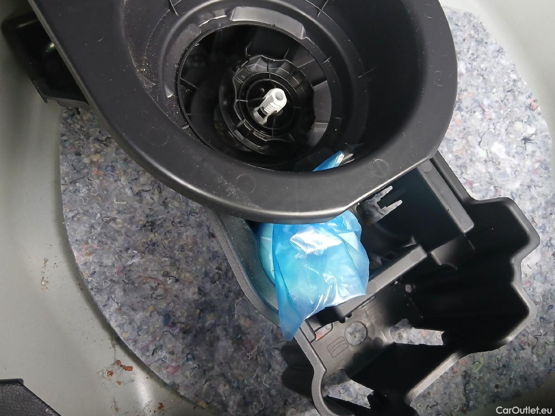  Opel  Corsa OPEL  1.2T XHL 74kW (100CV) Elegance #9