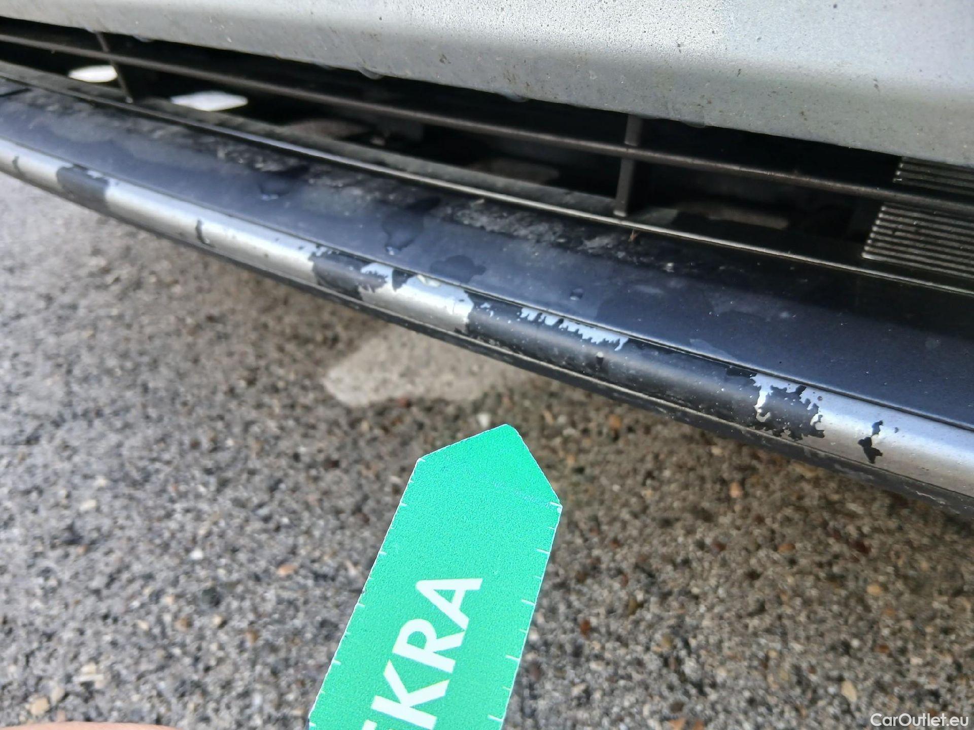  Hyundai   Ioniq HYUNDAI / 2019 / 5P / berlina con portón 1.6 GDI HEV Klass DCT #40