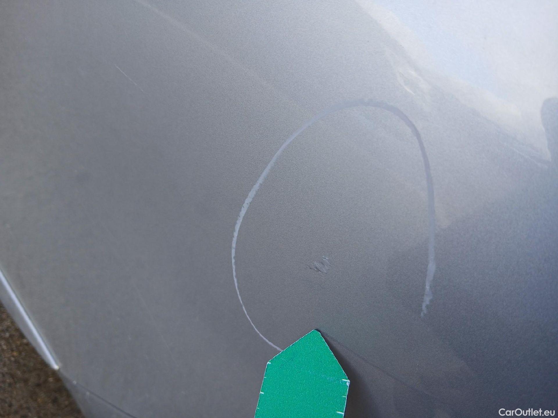  Hyundai   Ioniq HYUNDAI / 2019 / 5P / berlina con portón 1.6 GDI HEV Klass DCT #8