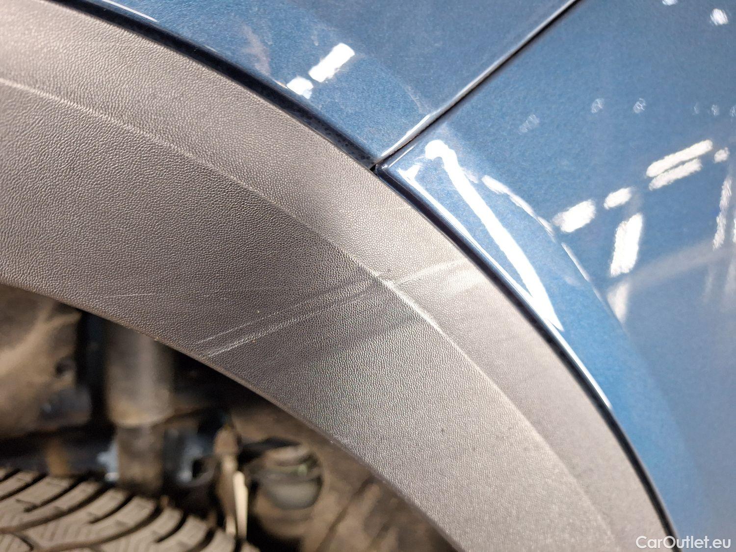  Mercedes  GLB Mercedes,  '19, Mercedes-Benz   200 d Business Solution 5d #26