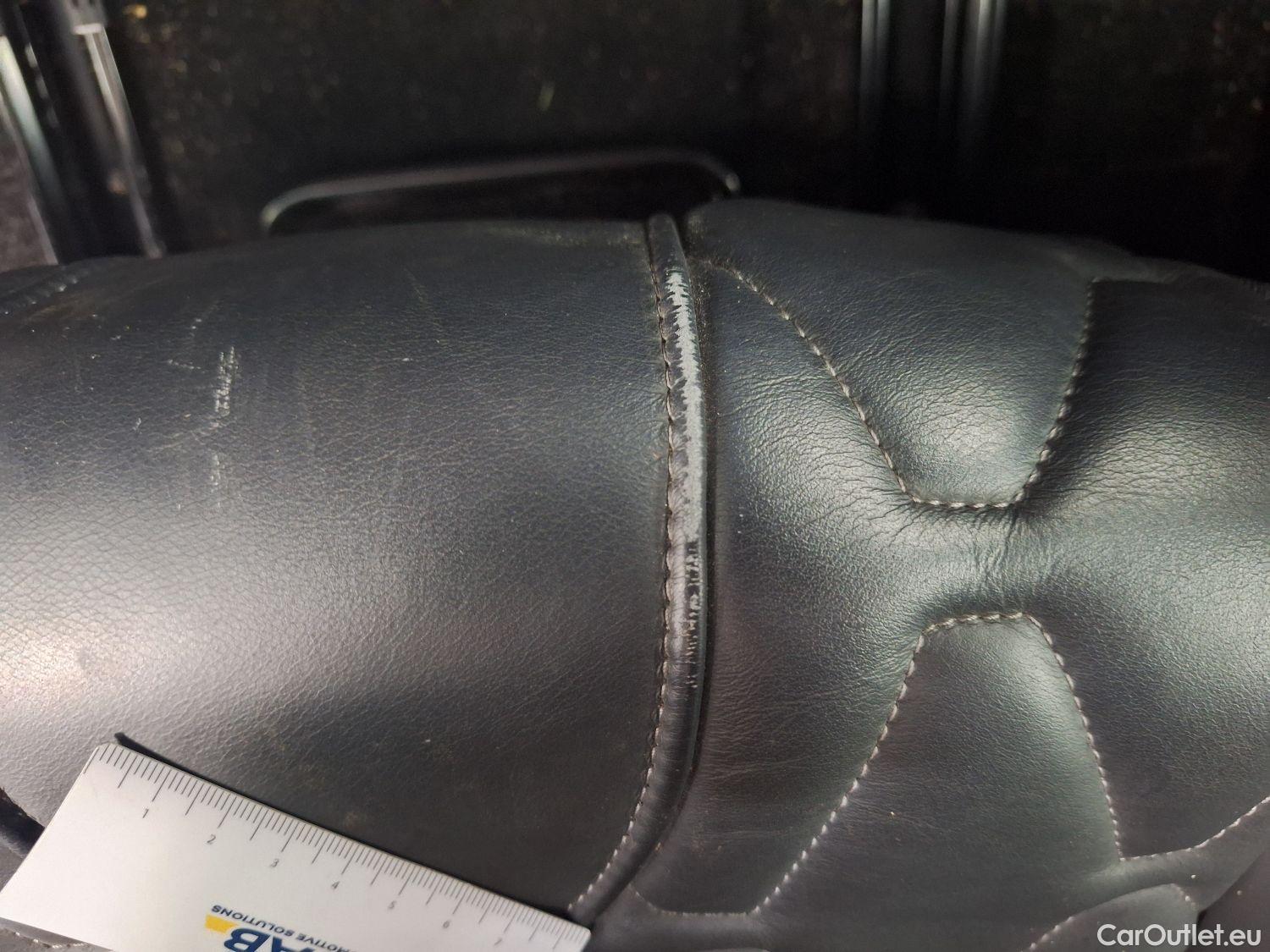  Peugeot  5008 Peugeot,  FL'20, Peugeot  1.5 BlueHDi 96kW S&S EAT8 Allure Pack #3