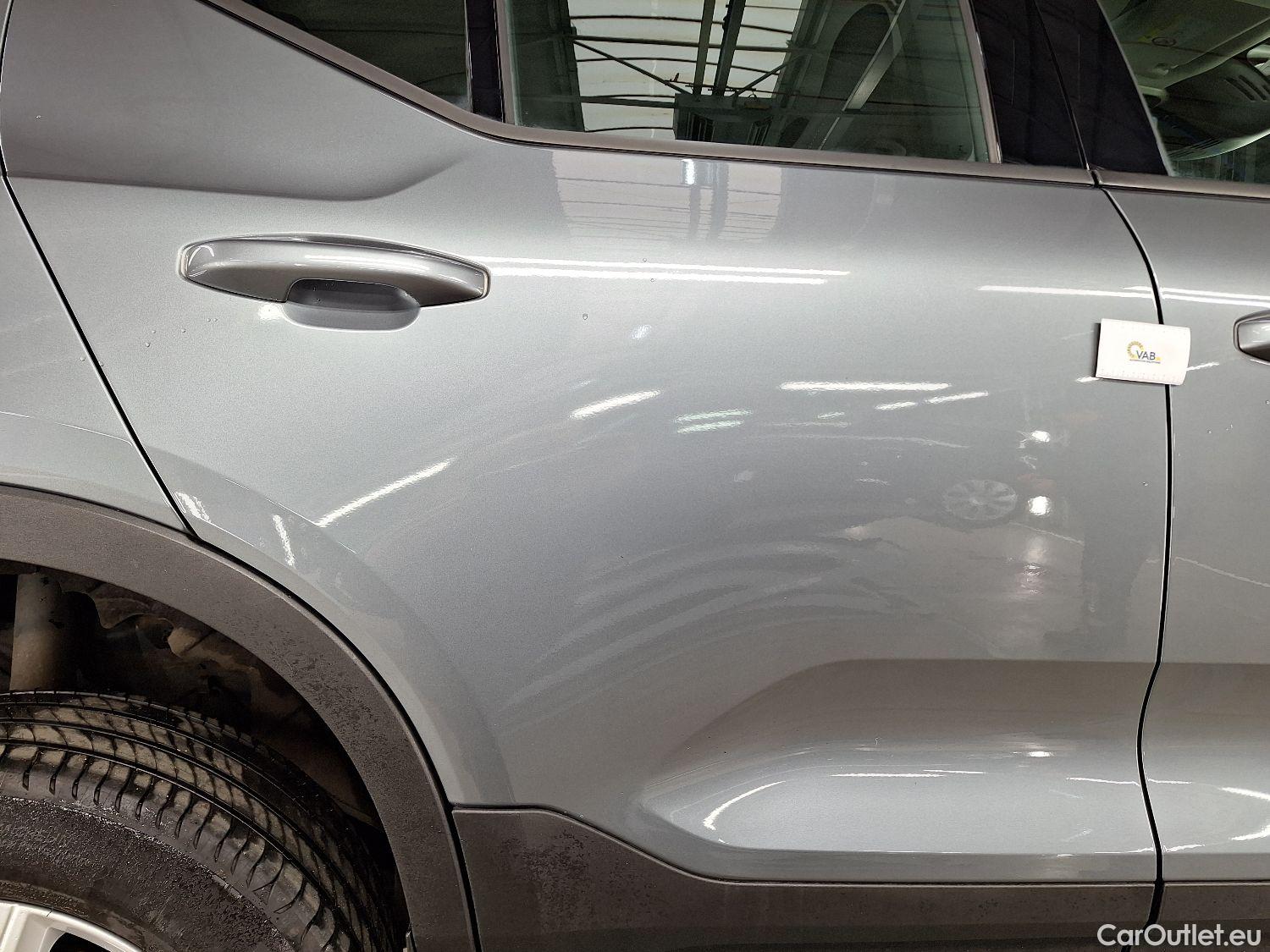  Volvo  XC 40 Volvo, XC40 '17, Volvo XC40 T3 XC40 5d #3