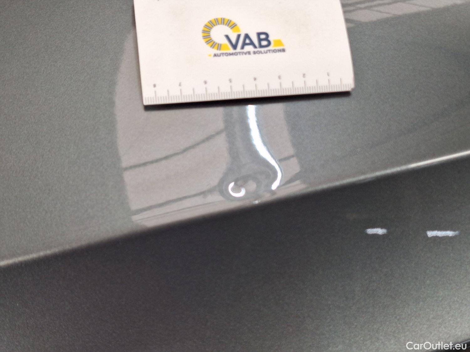  Volvo  XC 40 Volvo, XC40 '17, Volvo XC40 T3 XC40 5d #13