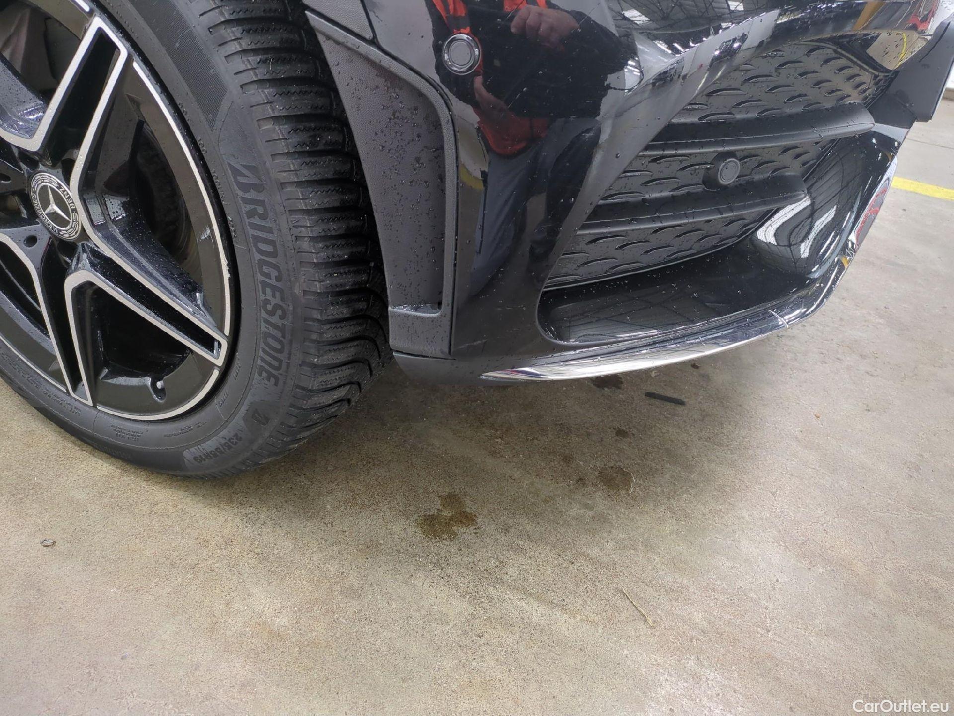  Mercedes  G-Klasee MERCEDES-BENZ GLC Coupe / 2019 / 5P / Coupé 2.0 GLC 300 DE BUSINESS LINE 4MATIC #10