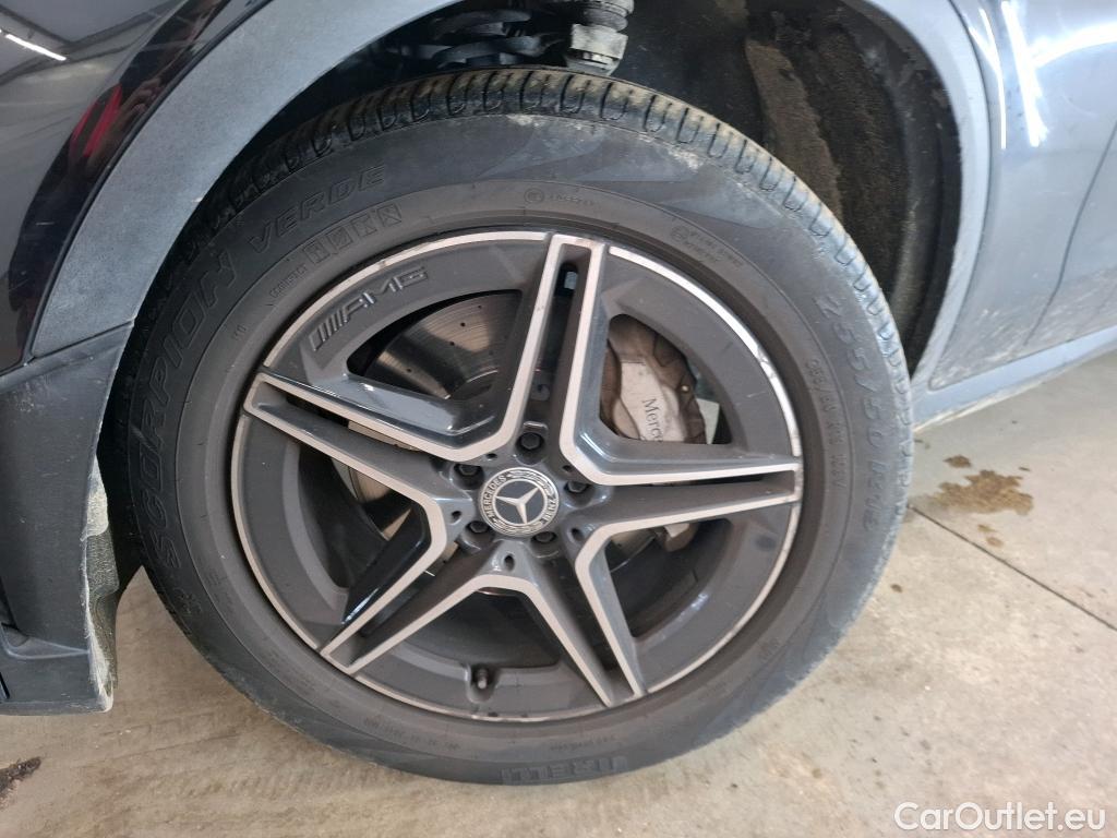  Mercedes  G-Klasee MERCEDES-BENZ GLC Coupe / 2019 / 5P / Coupé 2.0 GLC 300 E BUSINESS LINE 4MATIC #6