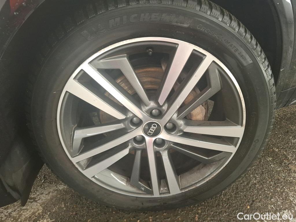  Audi  Q5 AUDI  / 2020 / 5P / SUV 50 TFSI e 299 QTT S TRONIC 7 S LINE #1