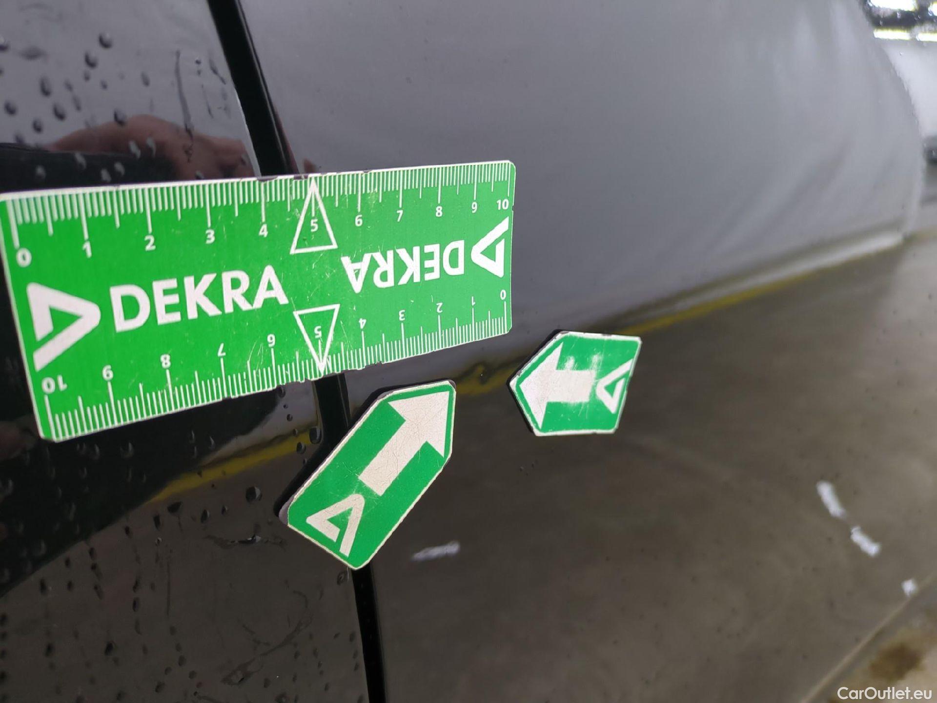  Mercedes  G-Klasee MERCEDES-BENZ GLC Coupe / 2019 / 5P / Coupé 2.0 GLC 300 DE BUSINESS LINE 4MATIC #22