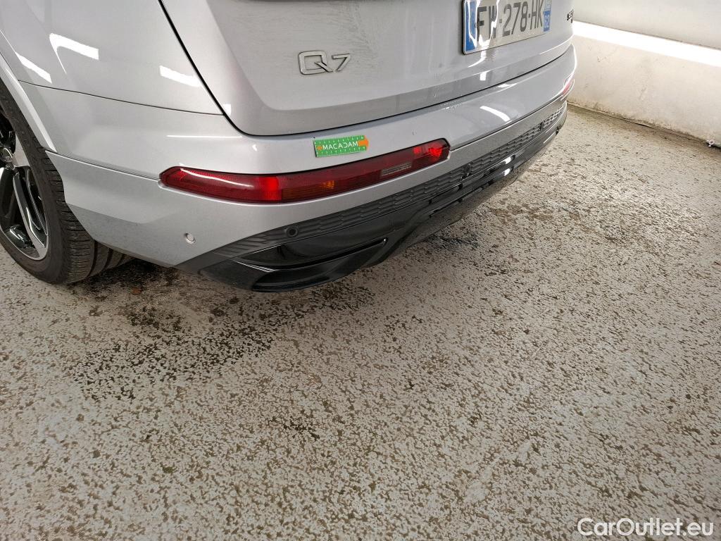  Audi  Q7 AUDI  / 2019 / 5P / SUV 55 TFSIe 380ch quattro Tiptronic8 S Line #64