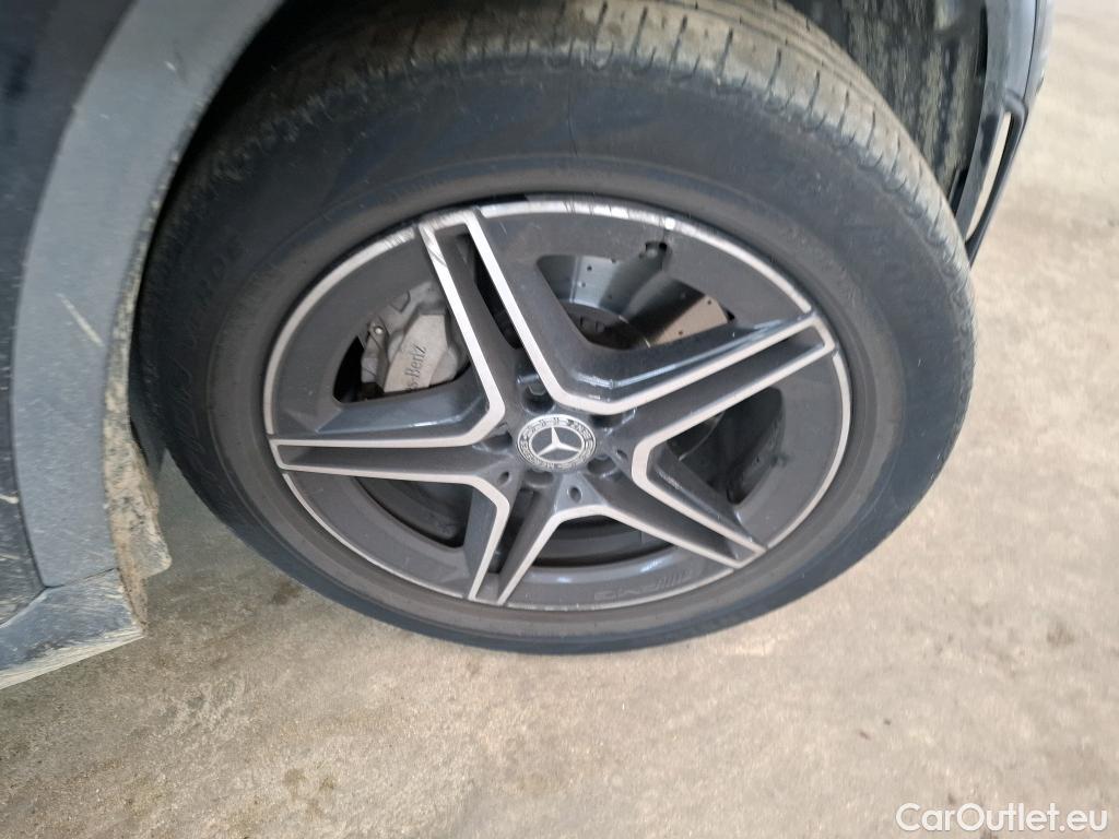  Mercedes  G-Klasee MERCEDES-BENZ GLC Coupe / 2019 / 5P / Coupé 2.0 GLC 300 E BUSINESS LINE 4MATIC #1