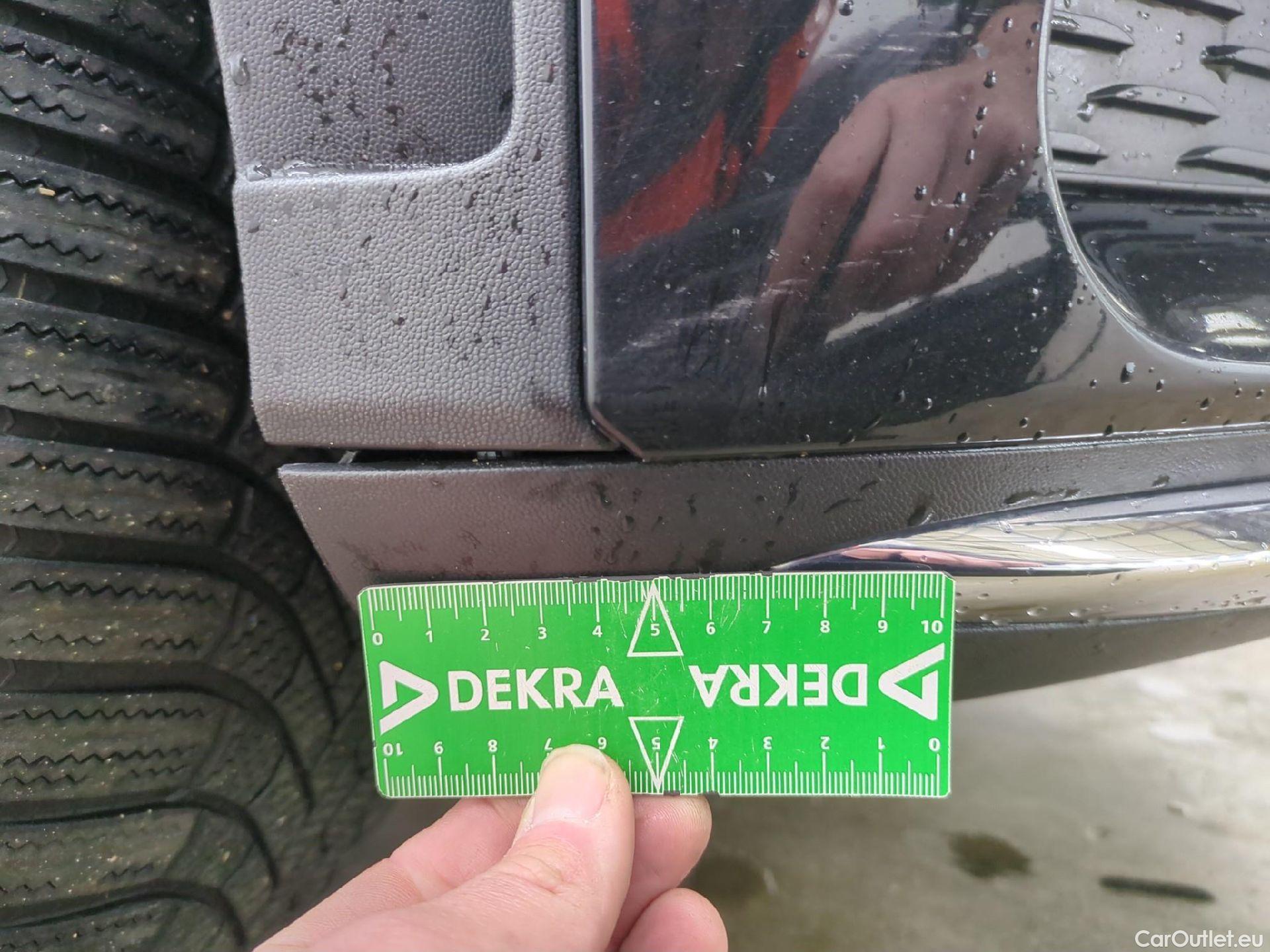  Mercedes  G-Klasee MERCEDES-BENZ GLC Coupe / 2019 / 5P / Coupé 2.0 GLC 300 DE BUSINESS LINE 4MATIC #9