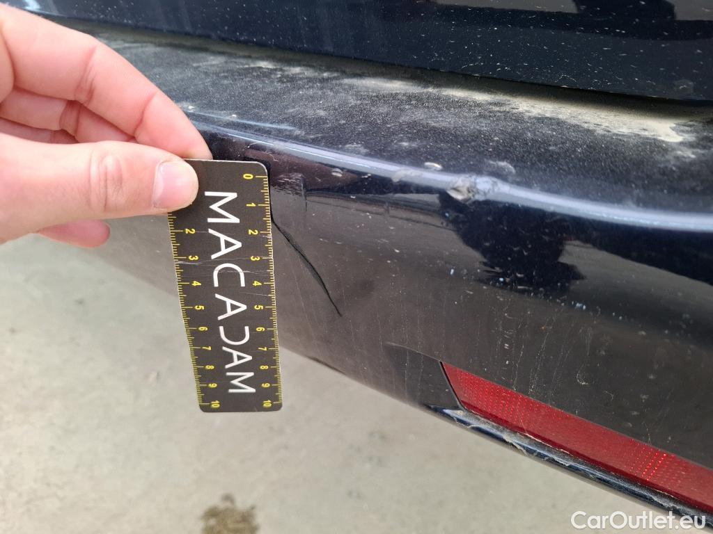  Mercedes  V-Klasse Classe V Long / 2019 / 5P / monospace V 250 d LG Avantgarde (Ex 036L) / SUR PARC #16