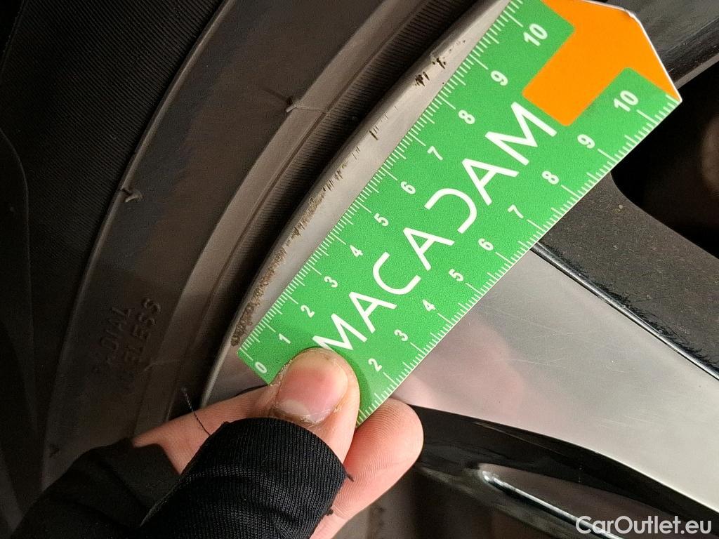  Audi  Q7 AUDI  / 2019 / 5P / SUV 55 TFSIe 380ch quattro Tiptronic8 S Line #37