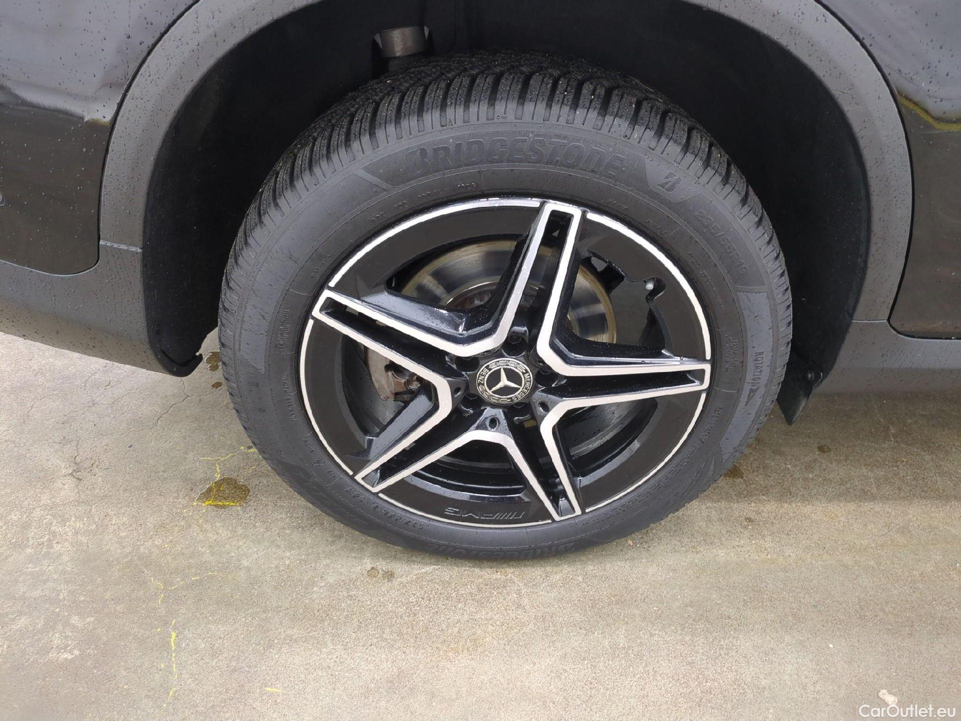  Mercedes  G-Klasee MERCEDES-BENZ GLC Coupe / 2019 / 5P / Coupé 2.0 GLC 300 DE BUSINESS LINE 4MATIC #6