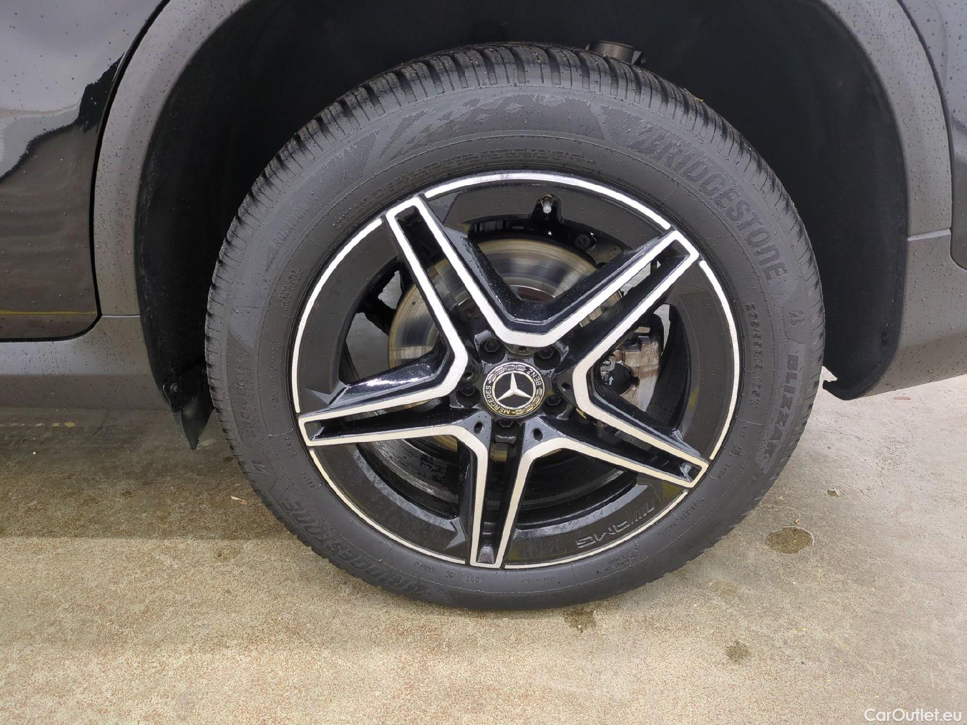  Mercedes  G-Klasee MERCEDES-BENZ GLC Coupe / 2019 / 5P / Coupé 2.0 GLC 300 DE BUSINESS LINE 4MATIC #5