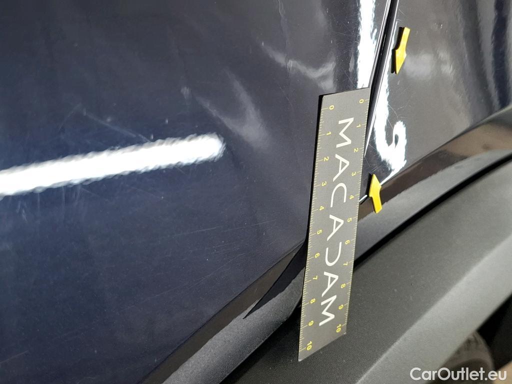  Mercedes  G-Klasee MERCEDES-BENZ GLE / 2019 / 5P / SUV GLE 350 e 4MATIC Avantgarde Line #57