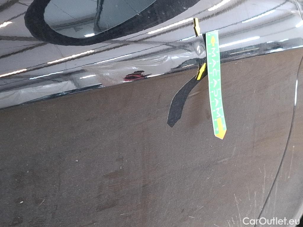  Mercedes  G-Klasee MERCEDES-BENZ GLC Coupe / 2019 / 5P / Coupé 2.0 GLC 300 E BUSINESS LINE 4MATIC #35