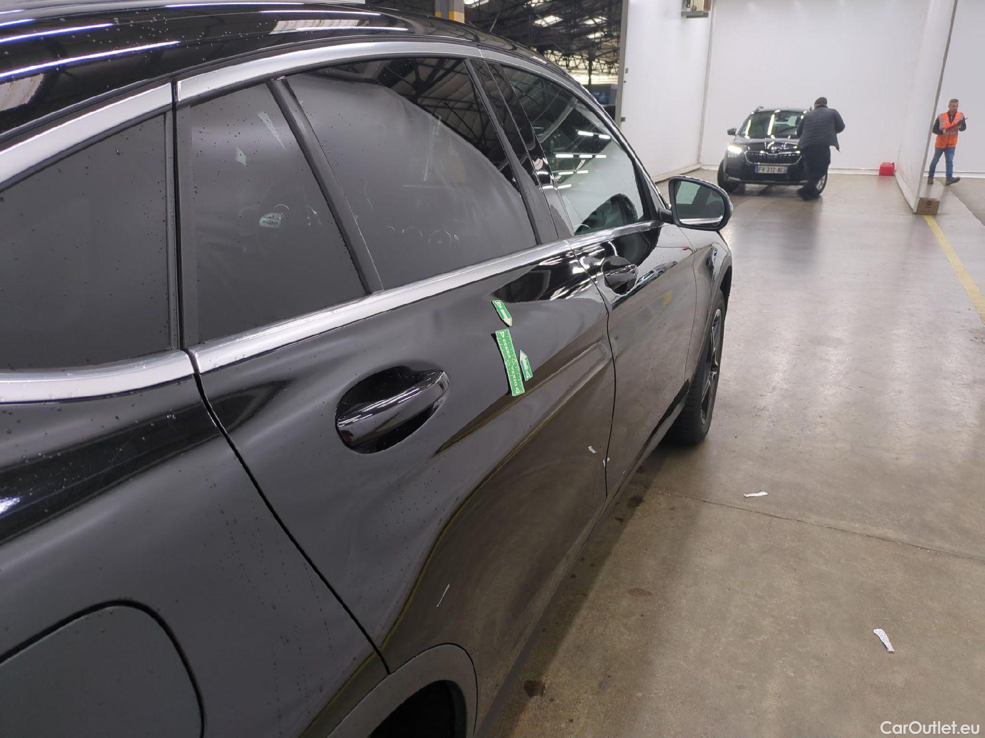  Mercedes  G-Klasee MERCEDES-BENZ GLC Coupe / 2019 / 5P / Coupé 2.0 GLC 300 DE BUSINESS LINE 4MATIC #20