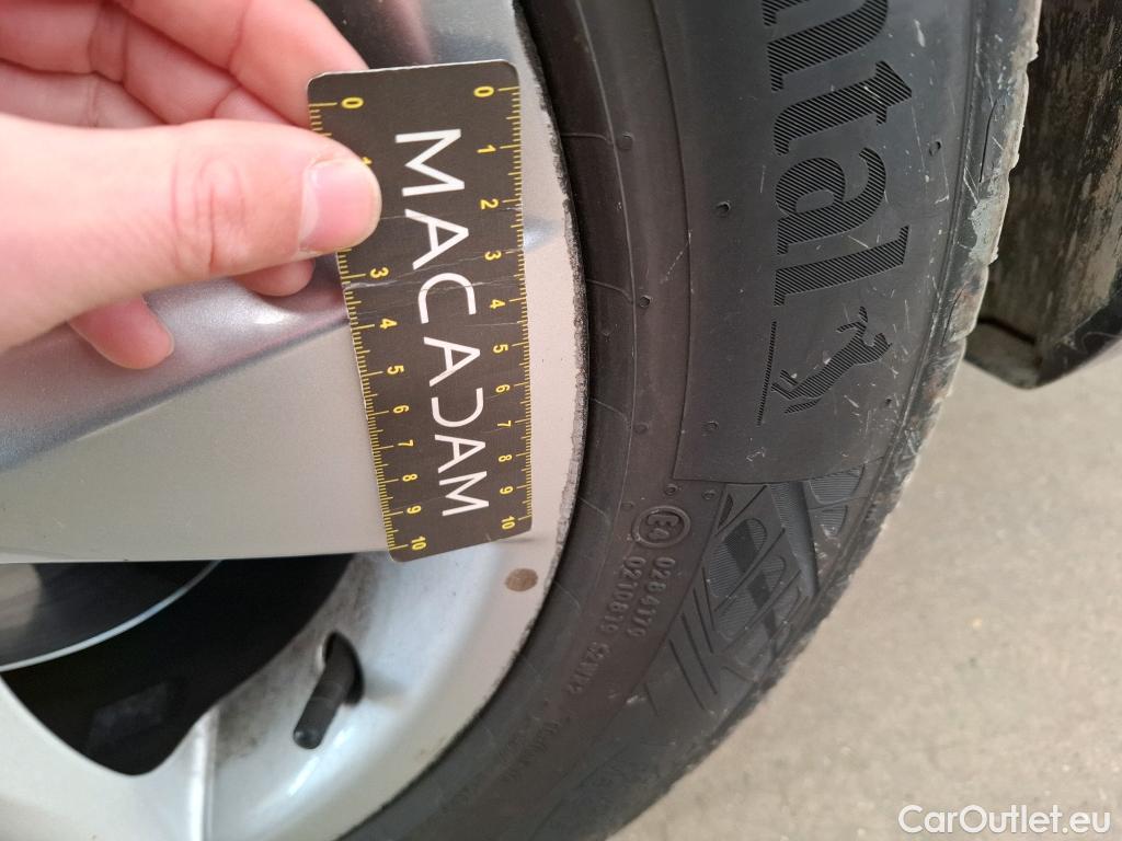  Mercedes  V-Klasse Classe V Long / 2019 / 5P / monospace V 250 d LG Avantgarde (Ex 036L) / SUR PARC #34