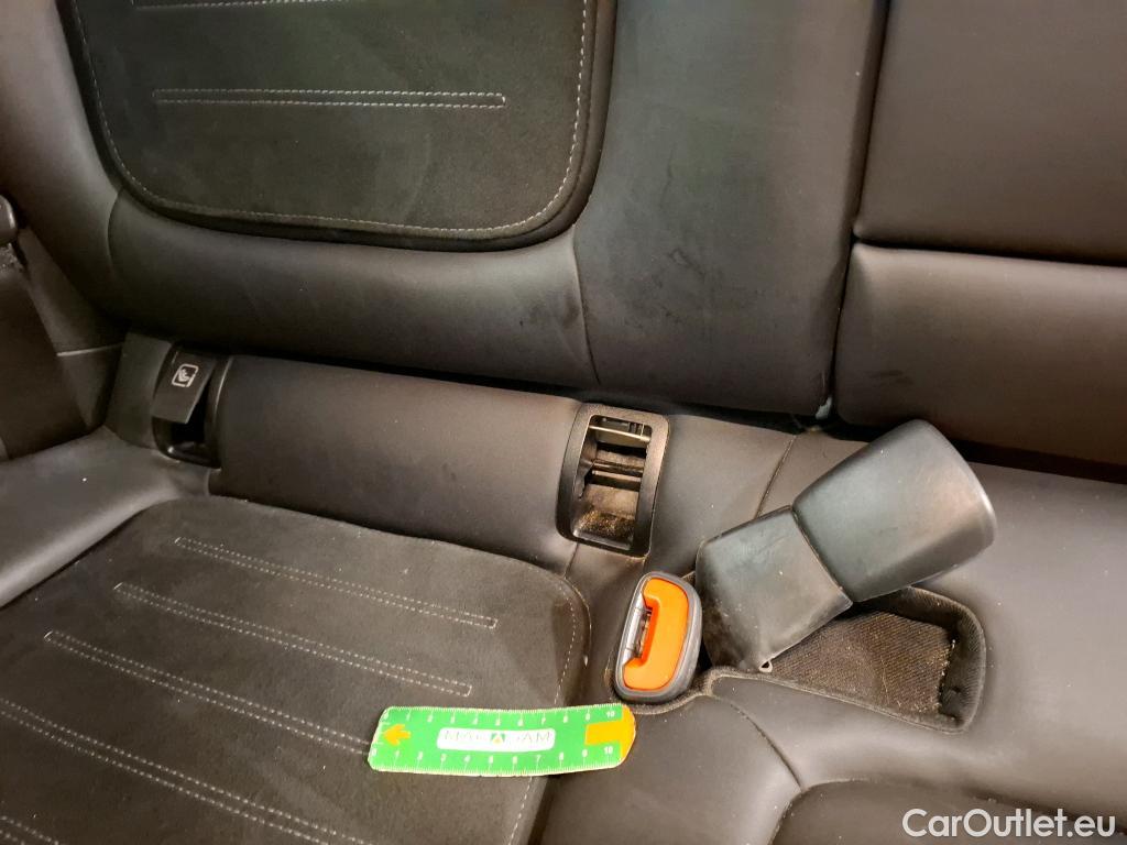  Mercedes  G-Klasee MERCEDES-BENZ GLC Coupe / 2023 / 5P / Coupé GLC 300 de AMG Line 4MATIC #8