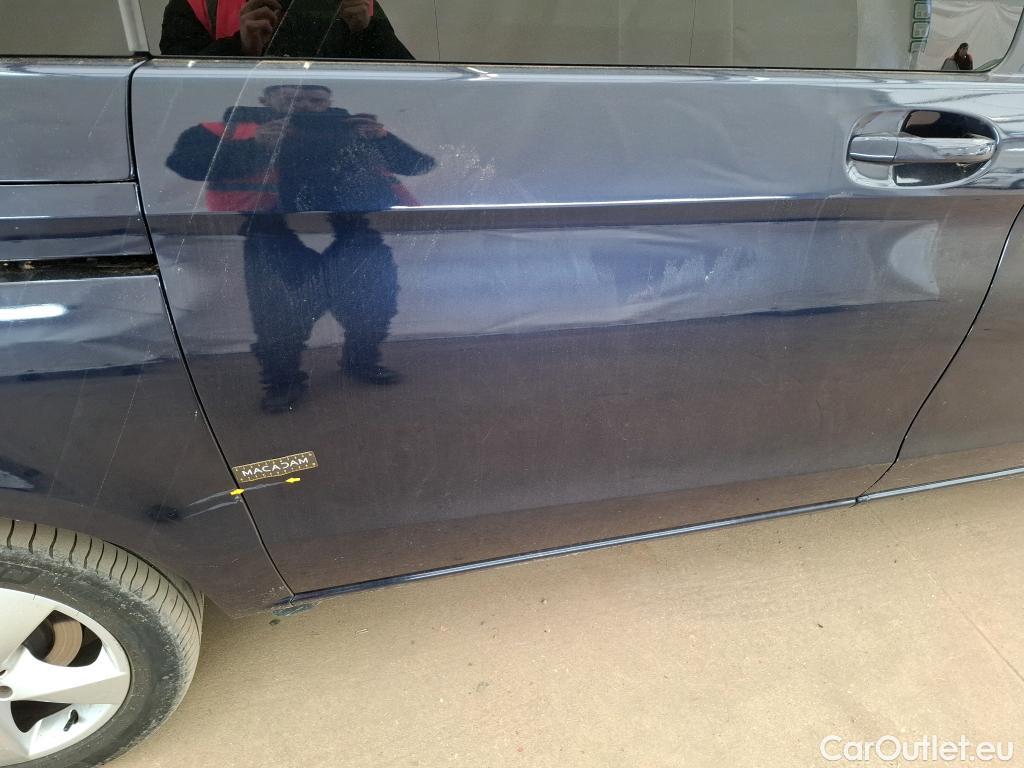  Mercedes  V-Klasse Classe V Long / 2019 / 5P / monospace V 250 d LG Avantgarde (Ex 036L) / SUR PARC #37