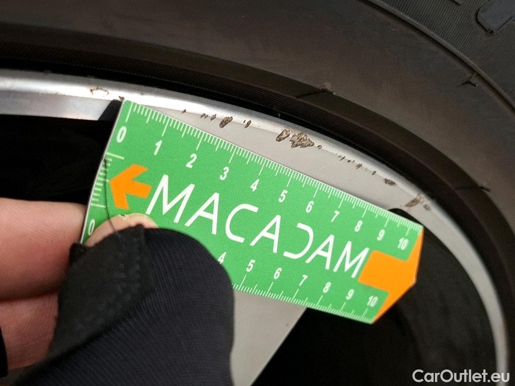  Audi  Q7 AUDI  / 2019 / 5P / SUV 55 TFSIe 380ch quattro Tiptronic8 S Line #32